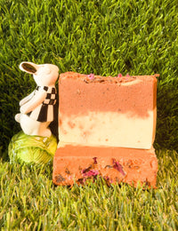 Beauty For Ashes | Boosts luminosity for a healthy glow |