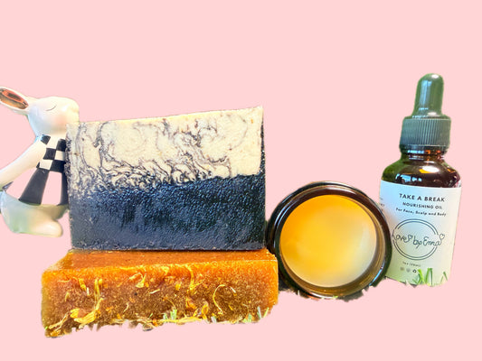 Nourishing Skin Set featuring skincare products with natural ingredients for healthy, glowing skin in a minimalist packaging.